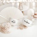 Zestaw 2 białych filiżanek porcelanowych 250 ml ze spodkami - motyw złotego serca dla nowożeńców na ślub Filiżanka porcelanowa ze złotym sercem filiżanek 250 ml ze spodkami - I żyli długo i szczęśliwie nadzwyczajnie.mom — widok