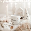 Kubek 300 ml - Christmas time  ZŁOTE CHOINKI Biały kubek porcelanowy nadzwyczajnie.mom ze złotym zdobieniem i napisem Christmas time ZŁOTE CHOINKI — 300 ml