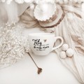 Biały kubek porcelanowy 500 ml - zabawny napis o tacie ze złotym sercem dla taty na dzień ojca Kubek porcelanowy ze złotym sercem Taty nie można wybrać samemu, ale moja mama ma dobry gust nadzwyczajnie.mom — widok z