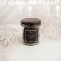Wiśnie w gorzkiej czekoladzie 200 g - słodki upominek dla łasucha na każdą okazję Produkt porcelanowy ze złotym zdobieniem Wiśnie w gorzkiej czekoladzie - 200 g nadzwyczajnie.mom — widok z boku na białym tle