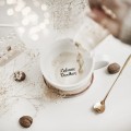 Biały kubek porcelanowy 500 ml - złote serce i napis zostaniesz dziadkiem na dnie na ogłoszenie ciąży dla przyszłego dziadka Biały kubek porcelanowy nadzwyczajnie.mom ze złotym sercem i napisem + Zostaniesz Dziadkiem NAPIS NA DNIE — 500 ml