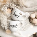 Zestaw 2 białych kubków porcelanowych 300 ml - napis świadek idealny i świadkowa idealna oraz złote serce na ślub dla świadków Biały zestaw porcelanowy nadzwyczajnie.mom ze złotym sercem i napisem kubków 300 ml - Świadek idealny Świadkowa idealna —