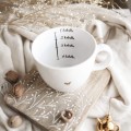 Biały kubek porcelanowy 1 litra - motyw miarki na herbatki dla miłośników naparów na urodziny Biały kubek porcelanowy nadzwyczajnie.mom ze złotym sercem i napisem Kubek 1 litr - Miarka na herbatki