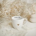Biały Kubek Porcelanowy 300 ml - Motyw Złotego Serca i Napis Z Pozytywną Energią dla Przyjaciółki na Dzień Kobiet Biały kubek porcelanowy nadzwyczajnie.mom ze złotym zdobieniem i napisem Biały Kubek Porcelanowy 300 ml - Motyw Złotego