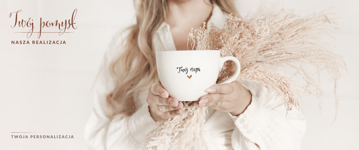 Personalizowane napisy na ręcznie zdobionej porcelanie w sklepie Nadzywczajnie.pl
