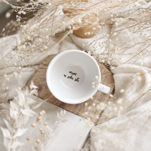 Porcelanowa rocznica ślubu – pomysłowe prezenty na rocznicę